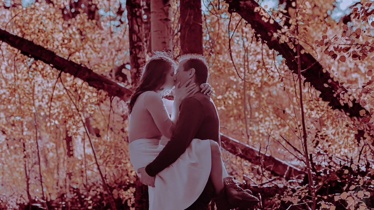 Fall Engagement CO photos and video in Montrose